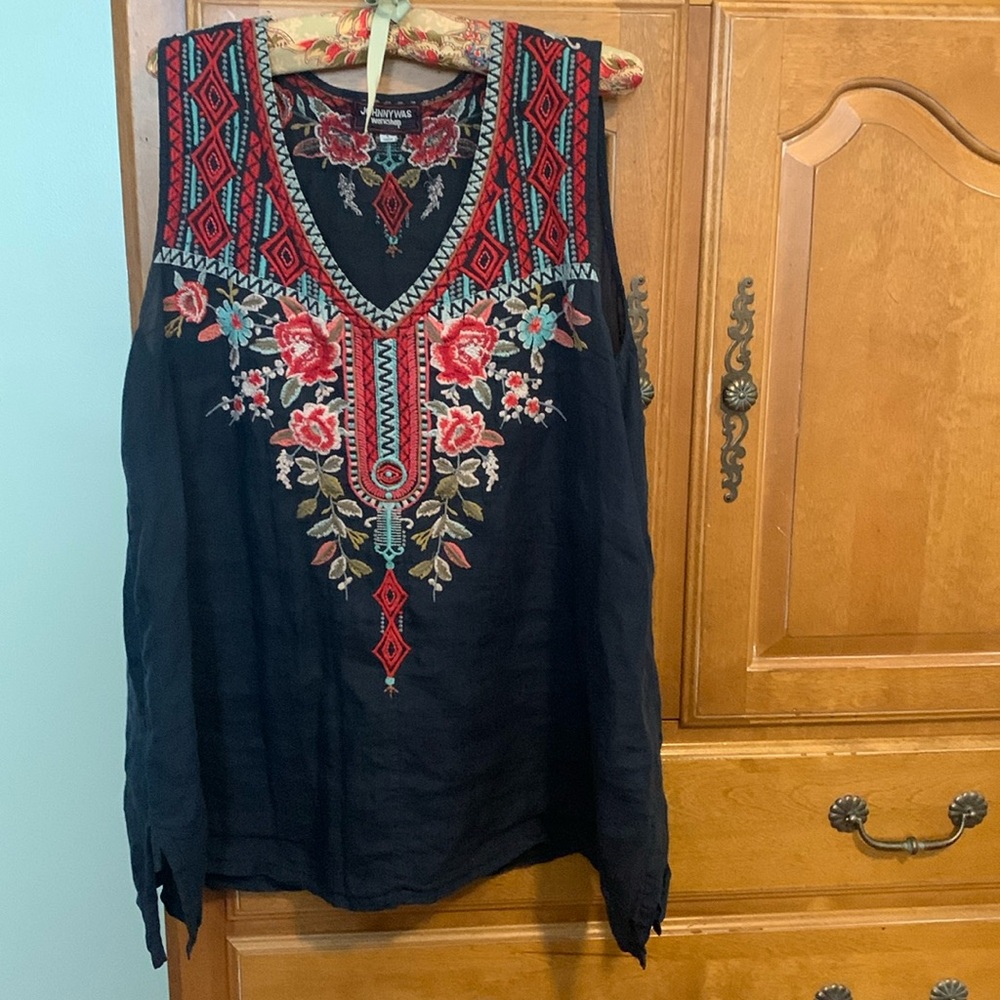 Dreamy Johnny Was Tank🌺🌸🌺🌸Size L